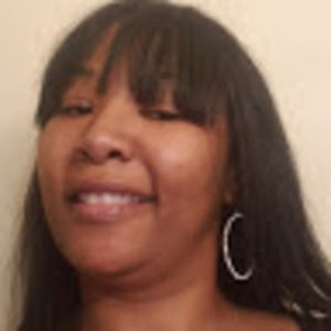 Meet your Posher, Latoya